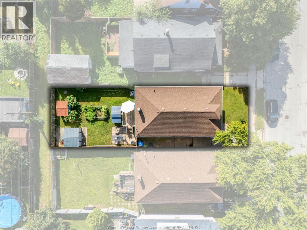 1052 Felix AVENUE - 6