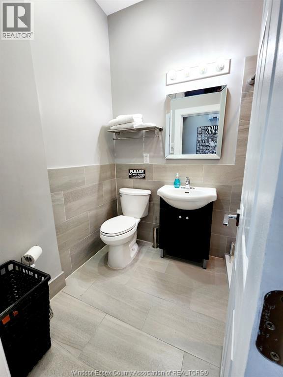 1154 Wyandotte STREET East Unit# 3, Windsor — photo 5