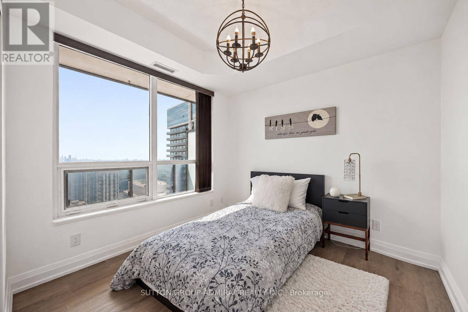 #2825 5 SHEPPARD AVENUE E - 24