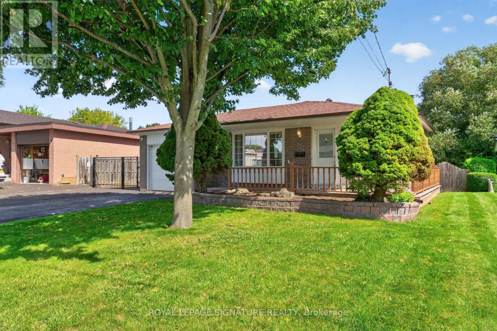 681 BALATON AVENUE, Pickering (Bay Ridges) — photo 1