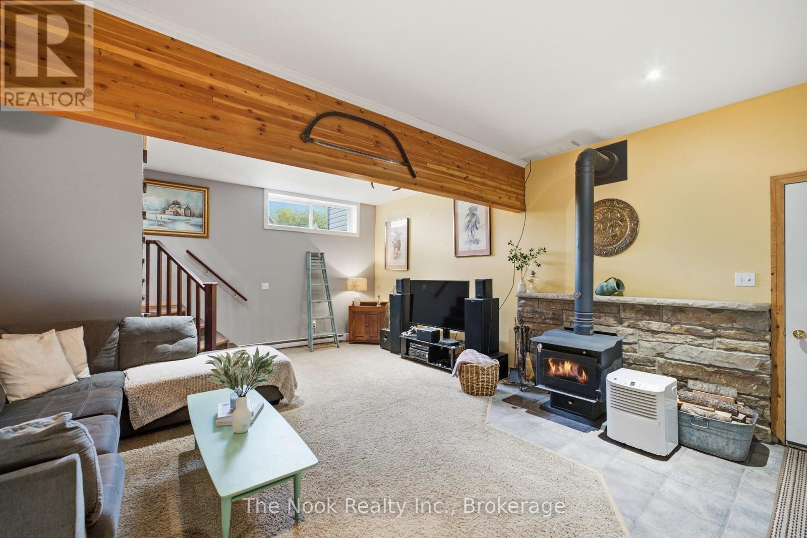 6 CEDAR TERRACE - Image 16