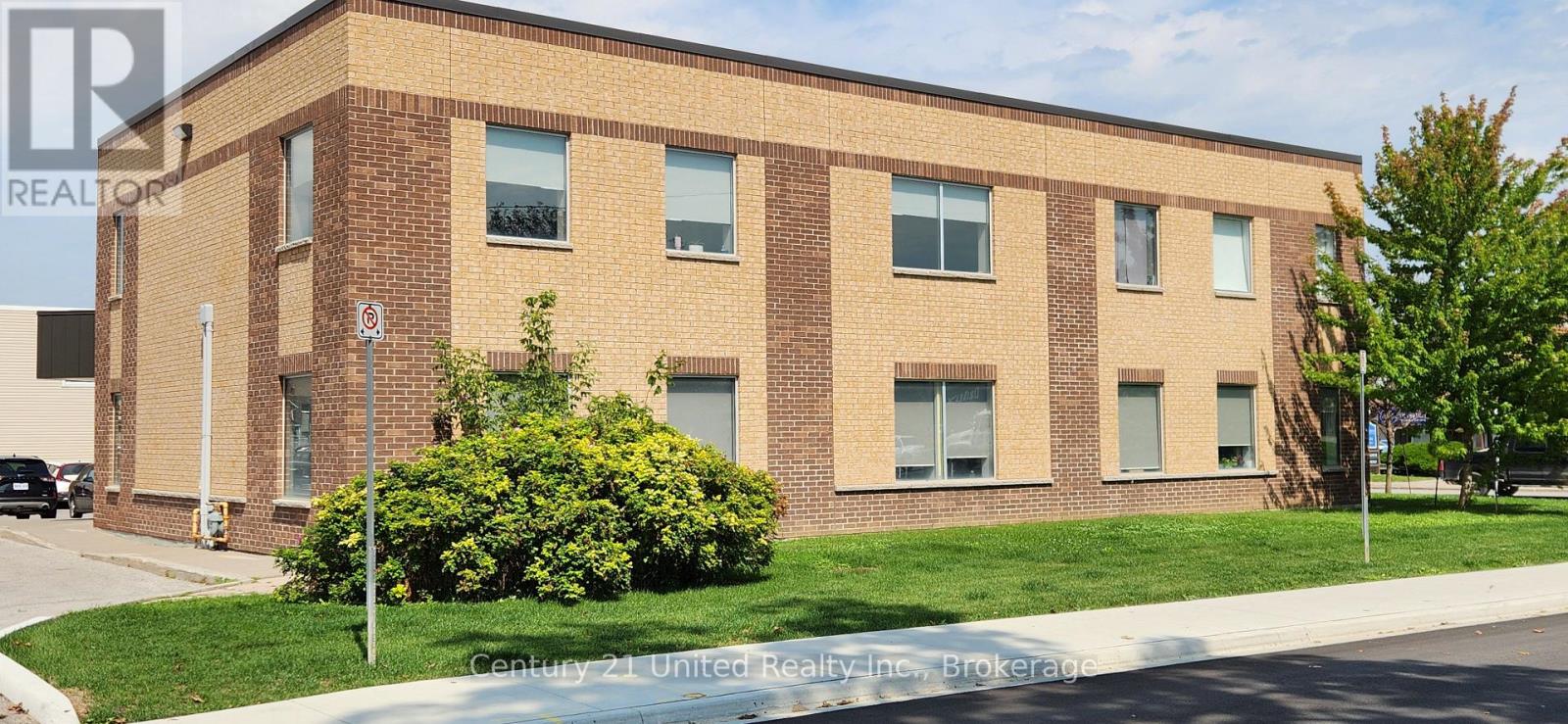 33 LINDSAY STREET S, Kawartha Lakes (Lindsay) — photo 2
