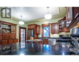 3030 Victoria Avenue, Regina, SK S4T1K9 Photo 13