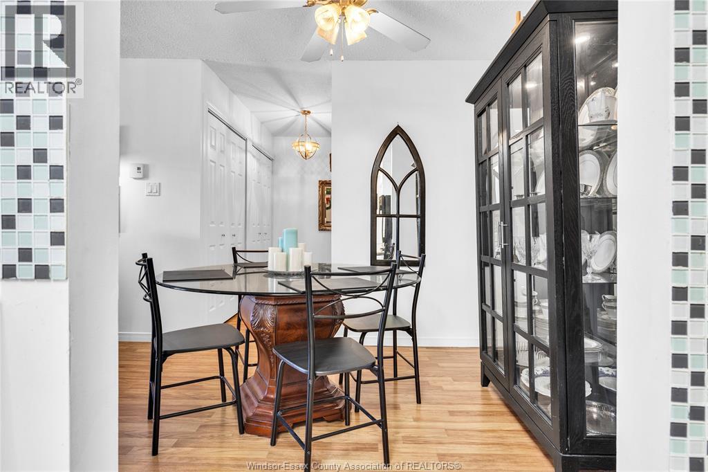 #A205 12 Montgomery - 11