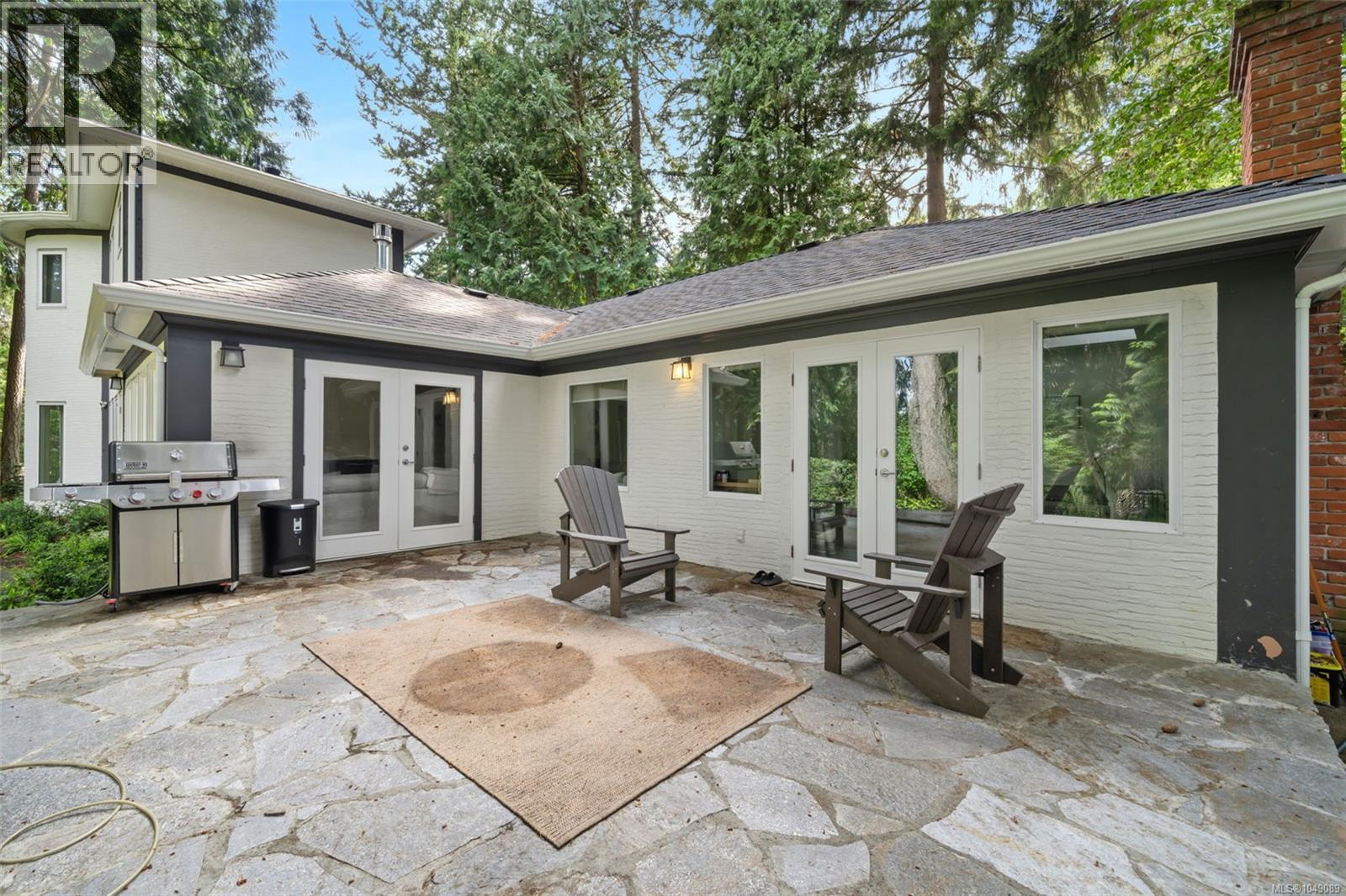 4661 Amblewood Dr - Image 38