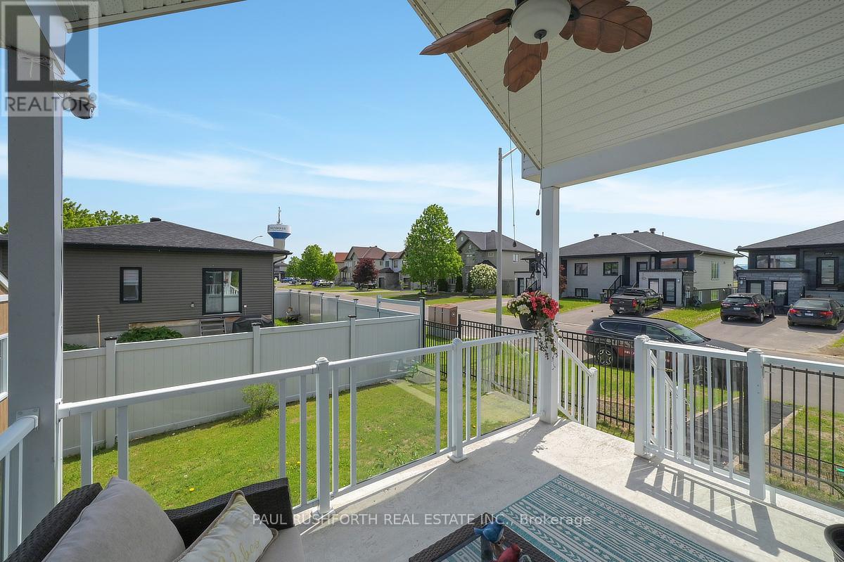 353 TRILLIUM CIRCLE - Image 35