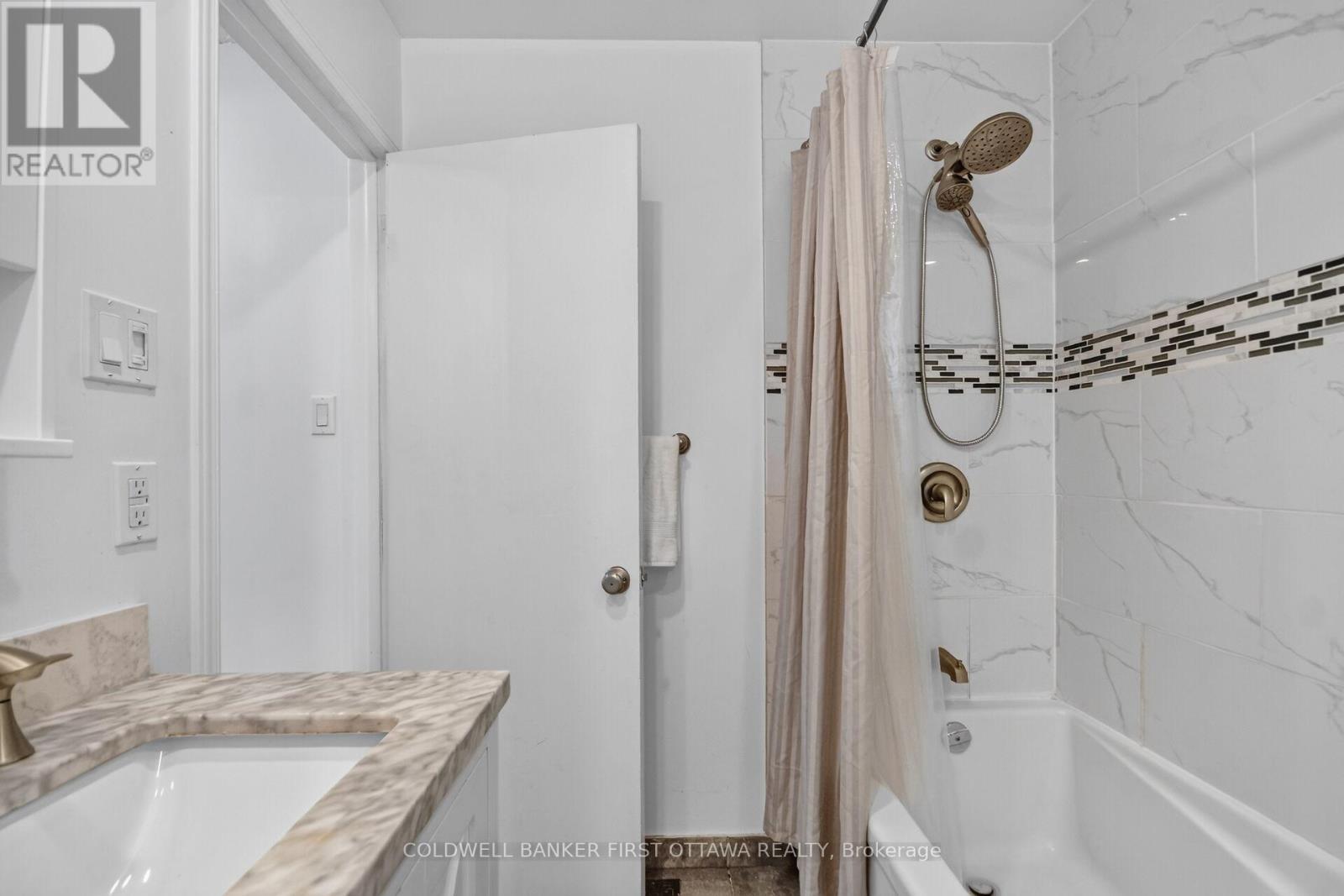 4 Bed, 2 Bath House for Sale in Ottawa – 779 HALSTEAD STREET, Ottawa – MLS# X13771588 - Image 23