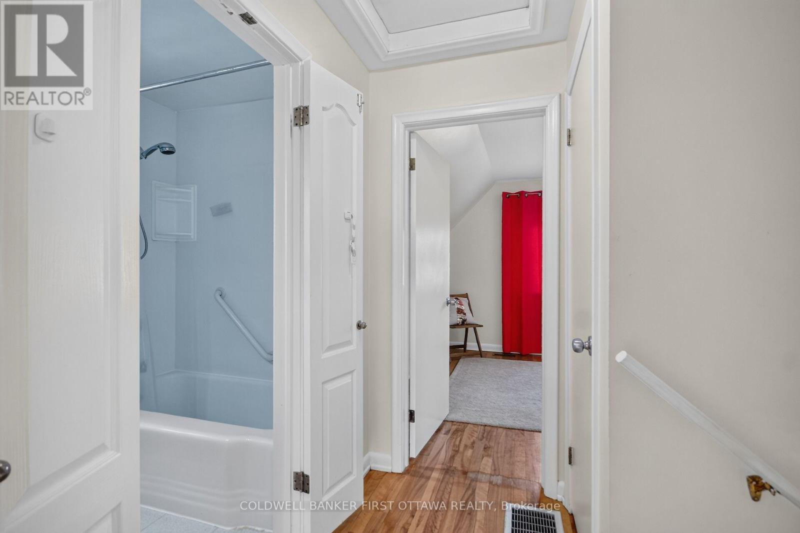 4 Bed, 2 Bath House for Sale in Ottawa – 779 HALSTEAD STREET, Ottawa – MLS# X13771588 - Image 29
