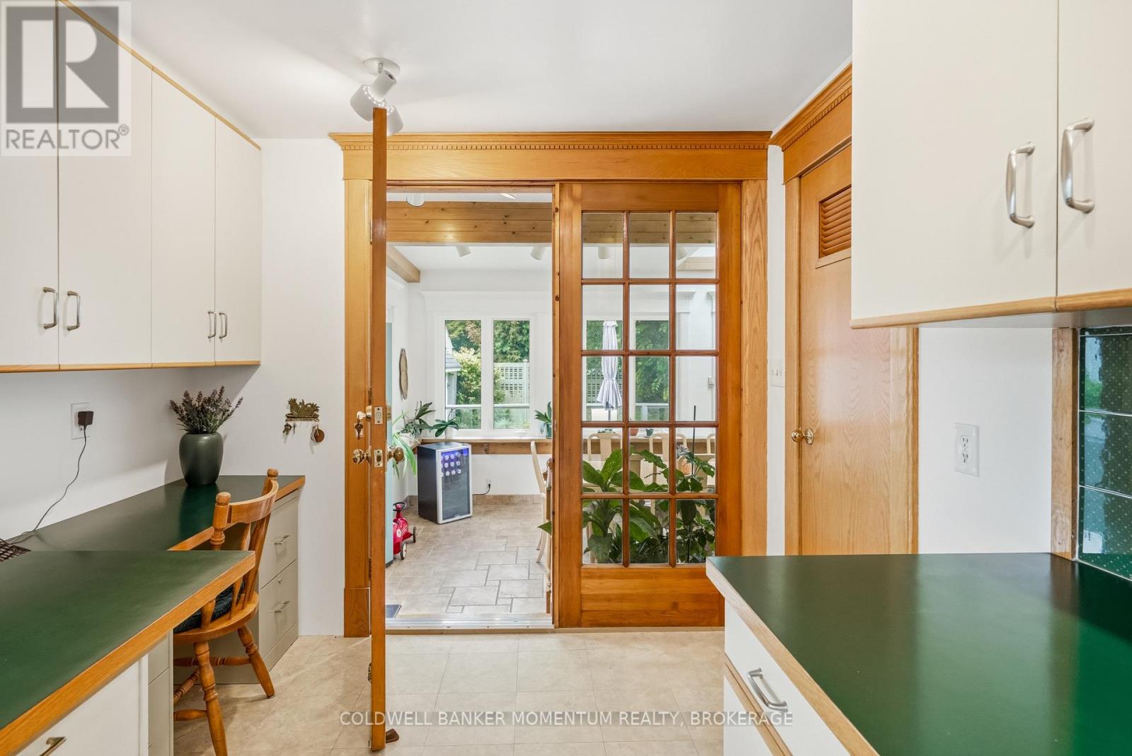 3973 ST PETER AVENUE - 11