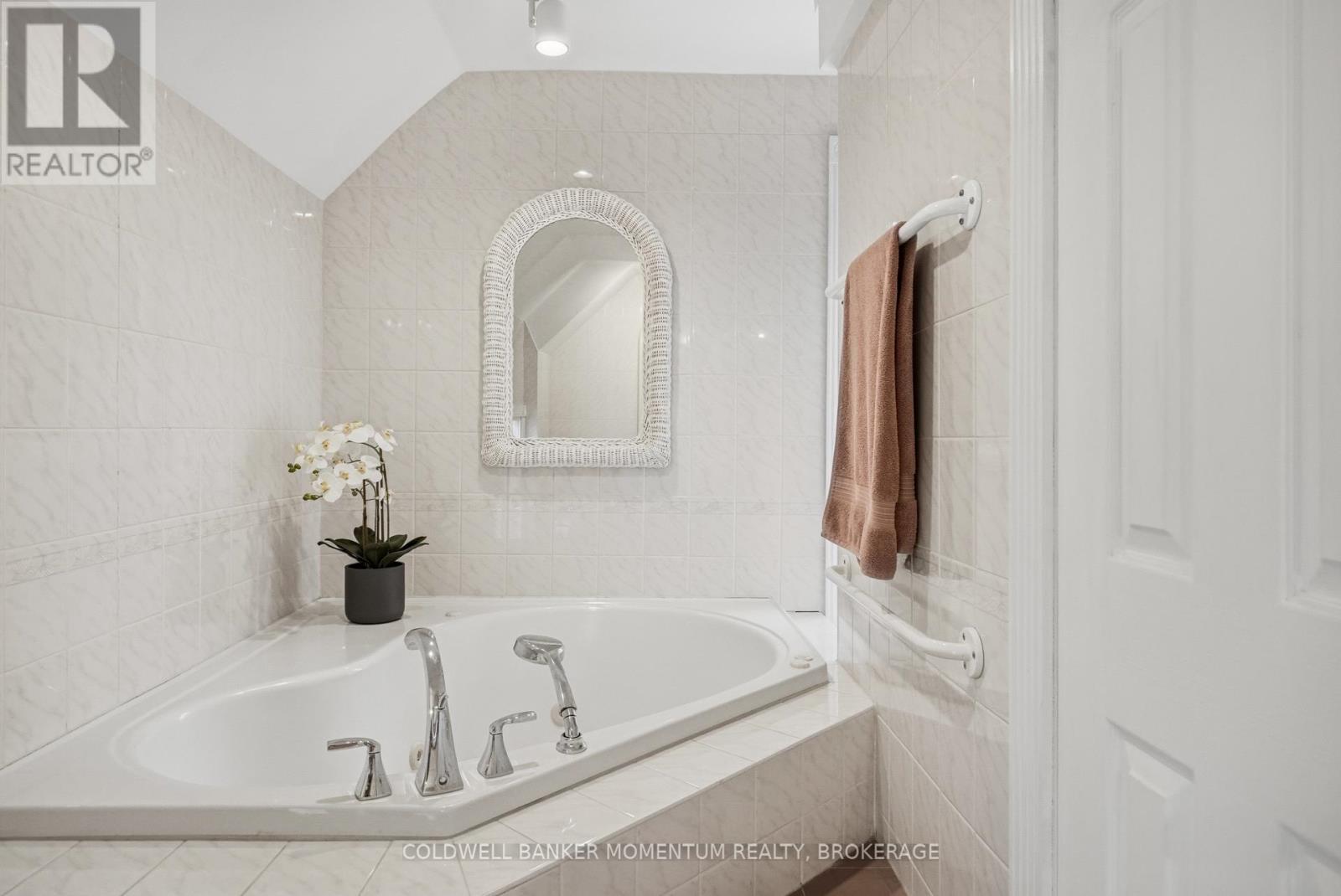 3973 ST PETER AVENUE - Image 23