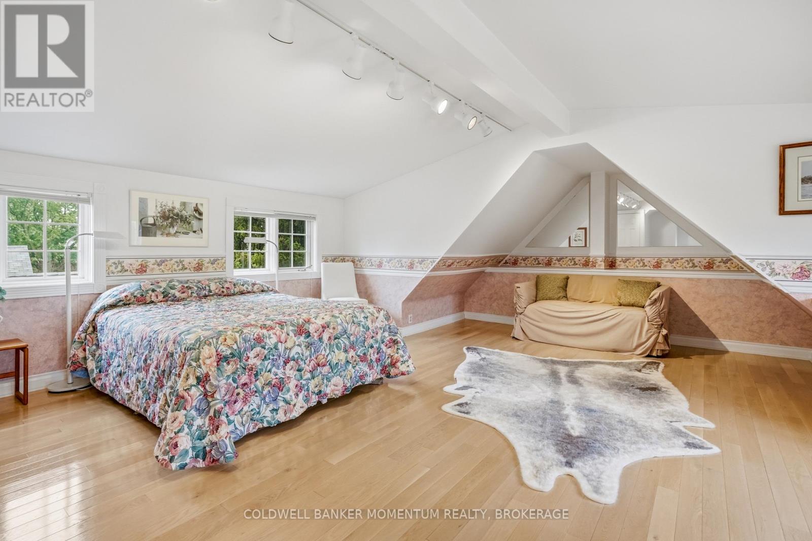 3973 ST PETER AVENUE - Image 25