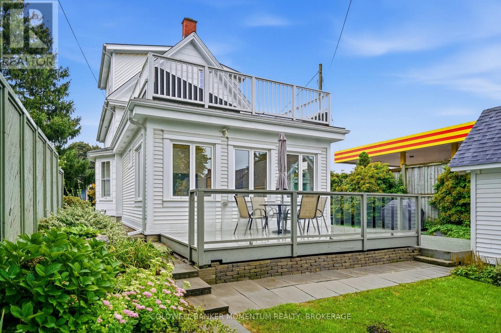3973 ST PETER AVENUE - 32