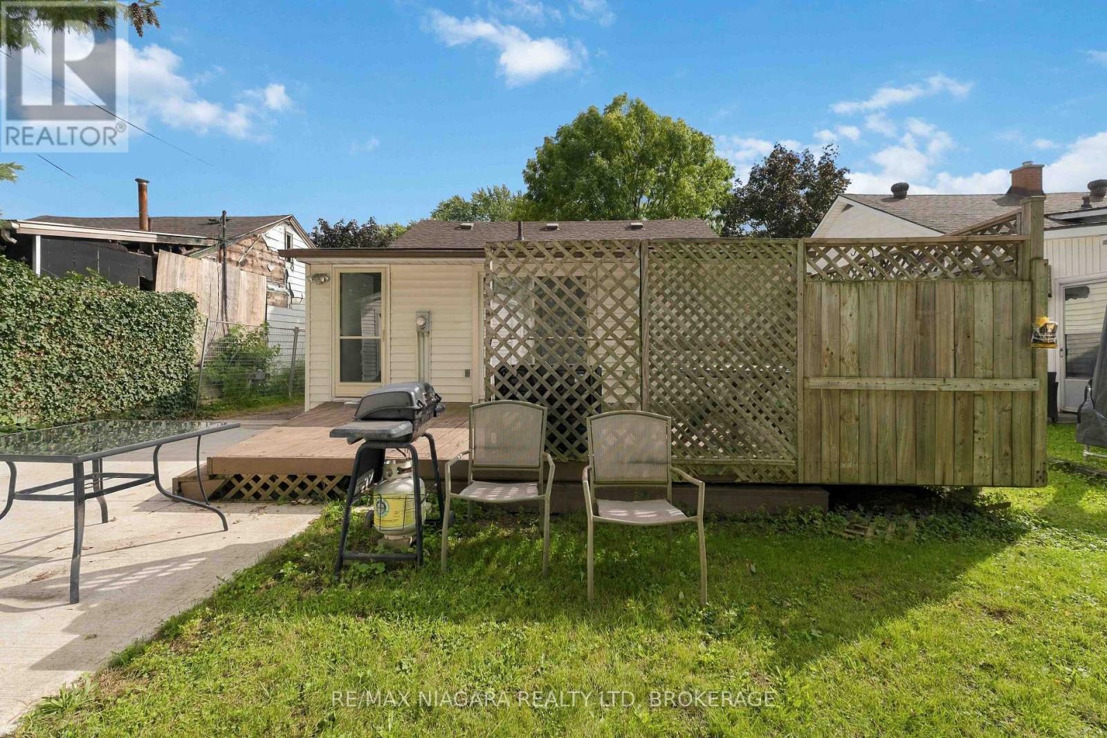 6317 CHURCHILL STREET - 26