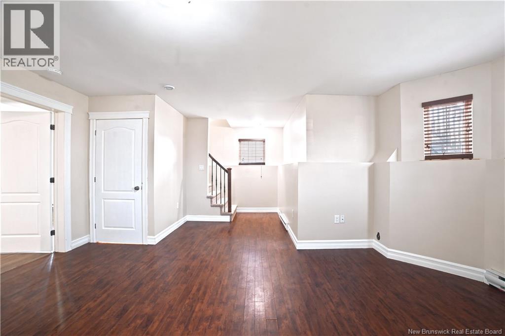 46 Holland Drive - 26