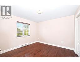 46 Holland Drive, photo 22