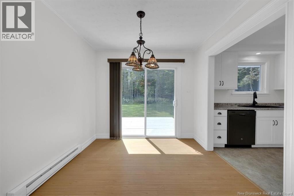 38 Iona Avenue, Rothesay — photo 8