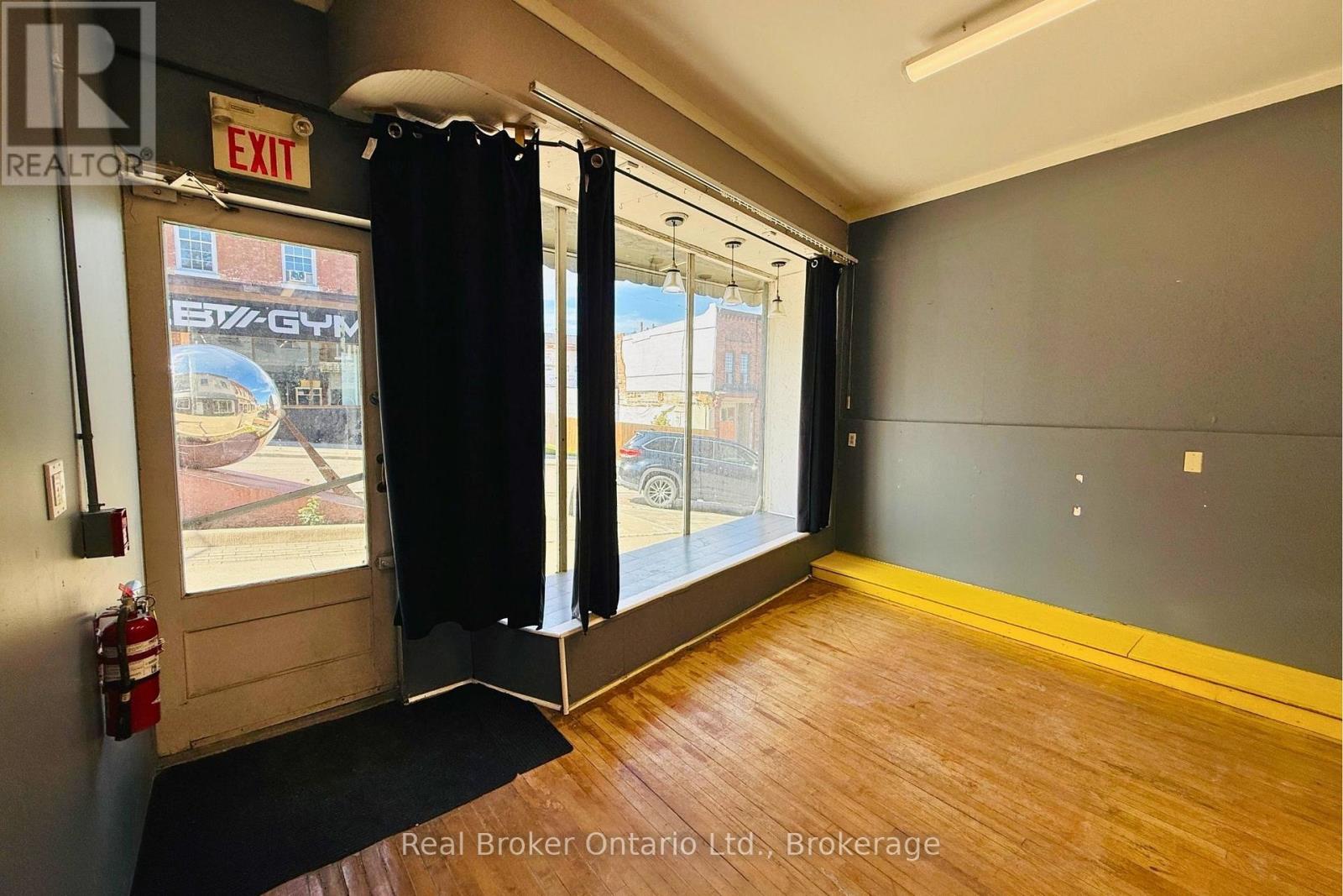 B - 83 MAIN STREET, Penetanguishene — photo 4