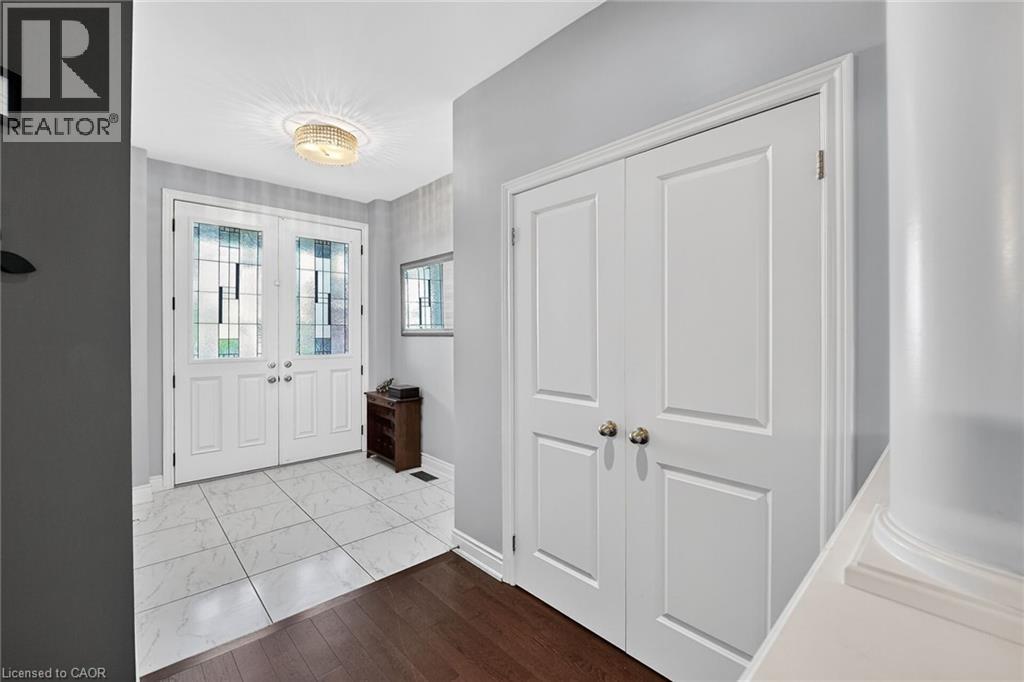 82 CHAUMONT Drive, Stoney Creek — photo 5