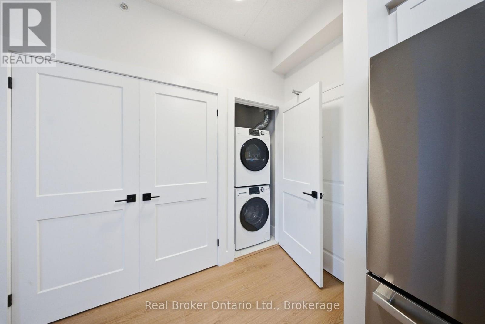 #204 1083 GORDON STREET - 6