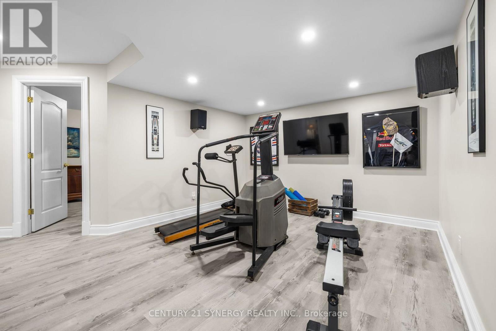 5 Bed, 4 Bath House for Sale in Ottawa – 5732 QUEENSCOURT CRESCENT, Ottawa – MLS# X13768742 - Image 40