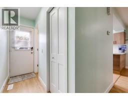 2187 Woodview Drive SW - photo 10