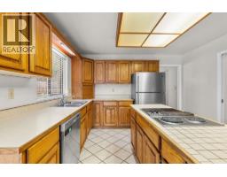 5858 Baffin Place, Burnaby, BC V5H3S8 Photo 13