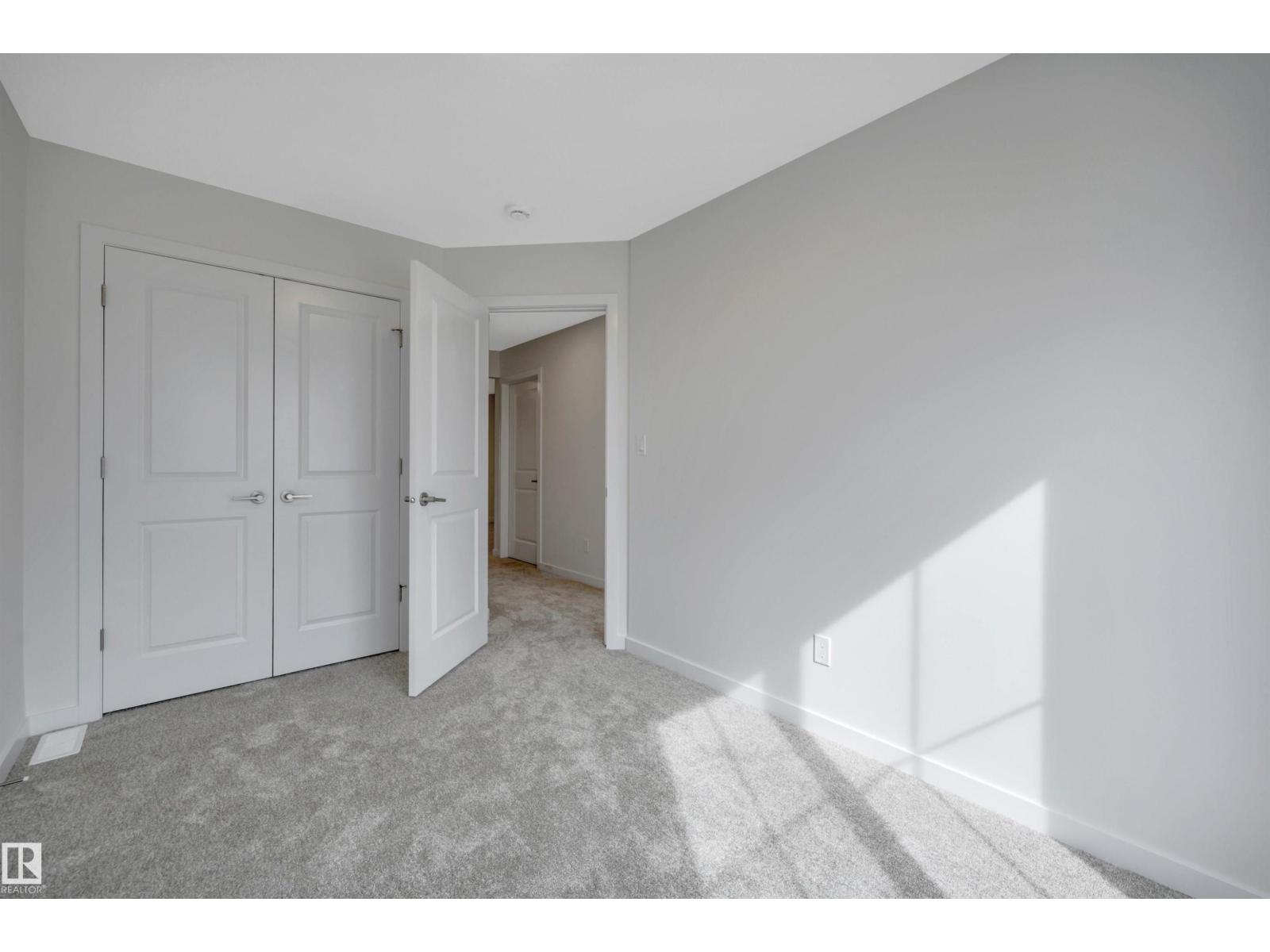 114 Edgemont WD NW - 33