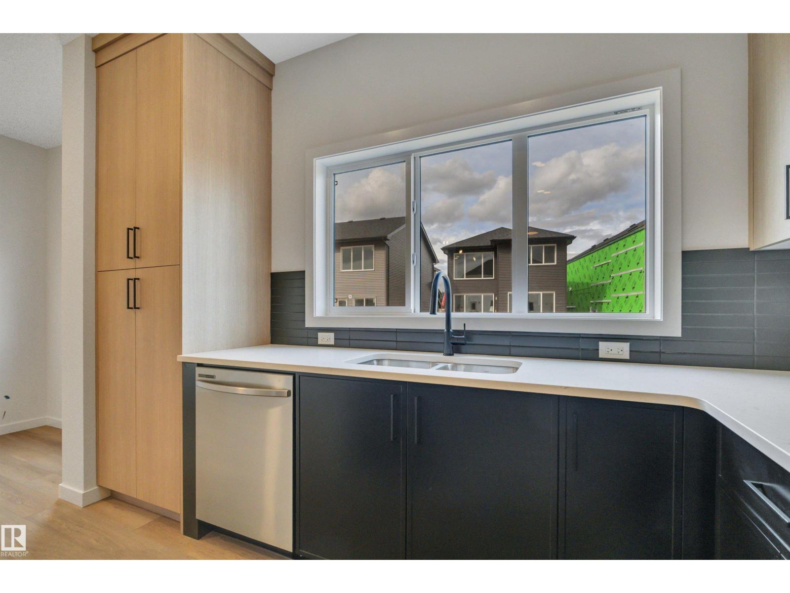 114 Edgemont WD NW - 14