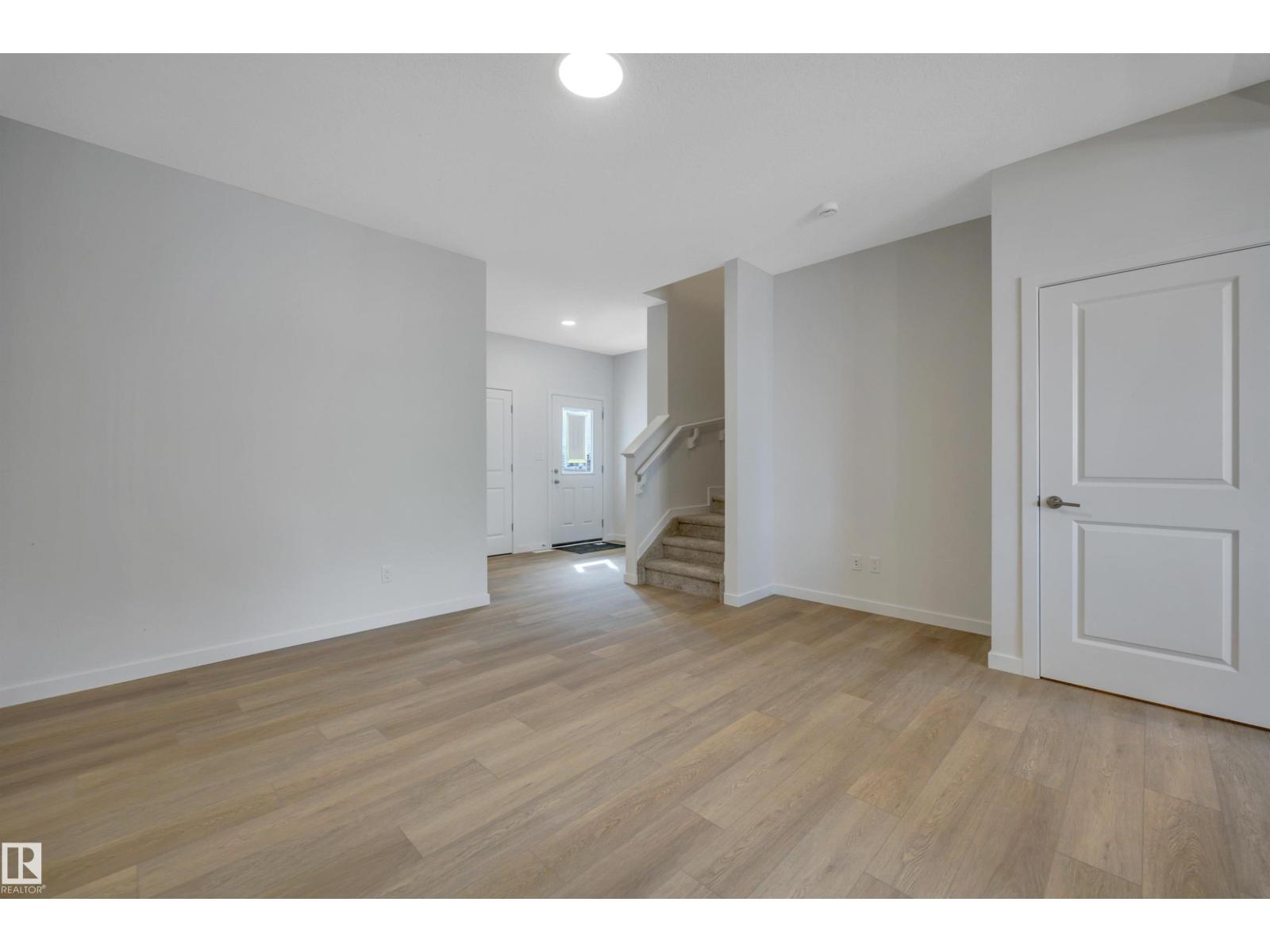 114 Edgemont WD NW - 9