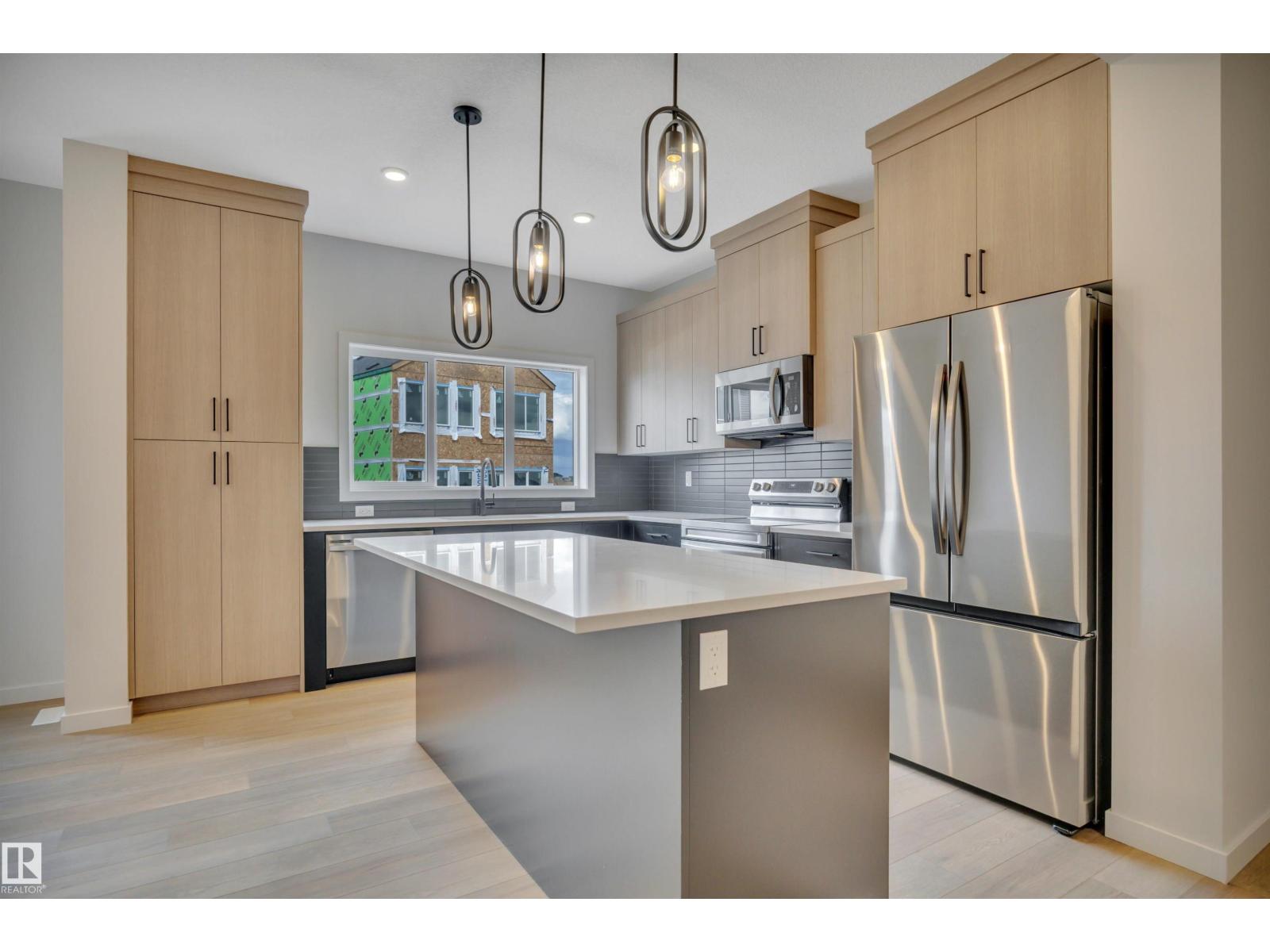 114 Edgemont WD NW - 12