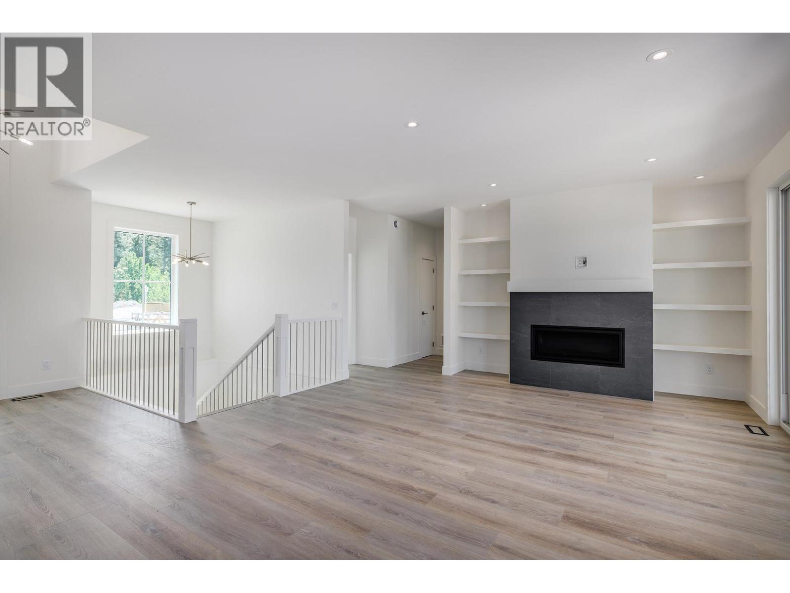 596 Benmore Place, Kelowna - Image 1
