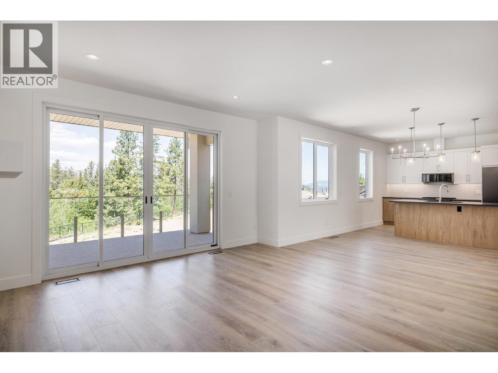 596 Benmore Place, Kelowna - Image 1