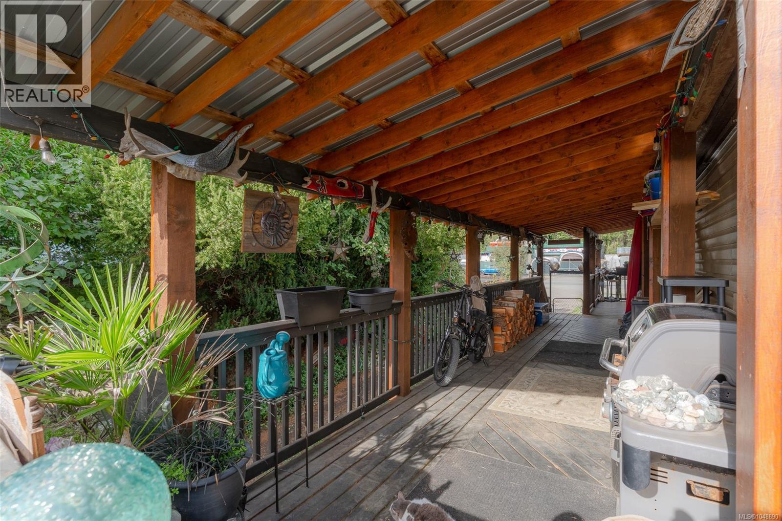 5686 Beaver Creek Rd - 35