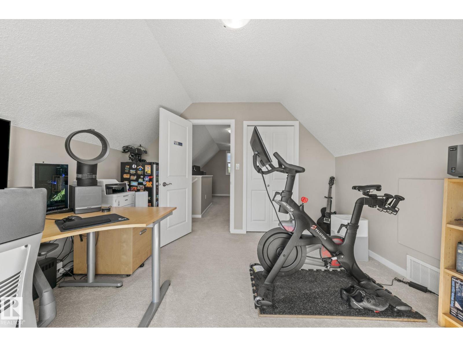 2031 74 ST SW - 37