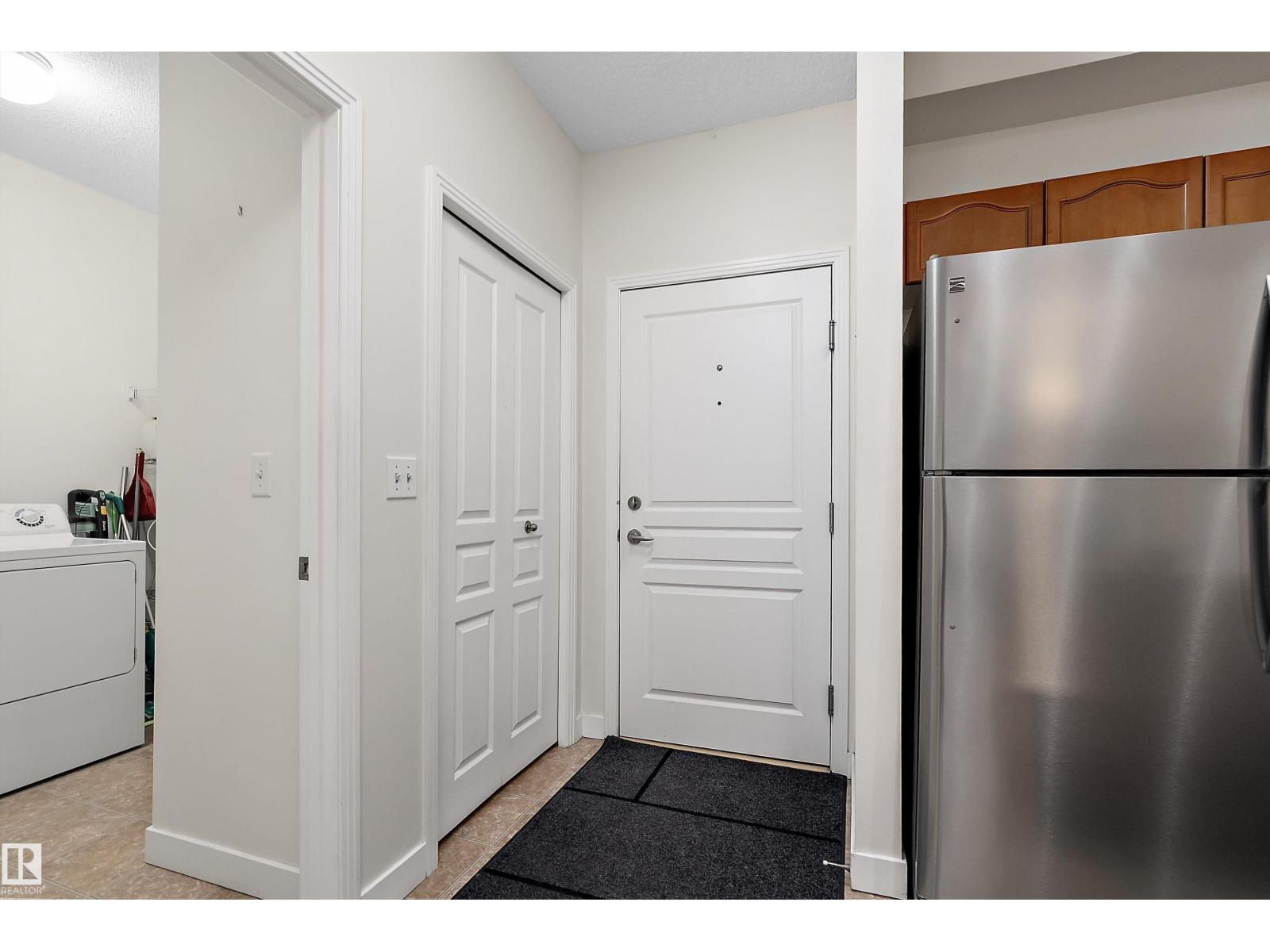 #203 8931 156 ST NW - 11