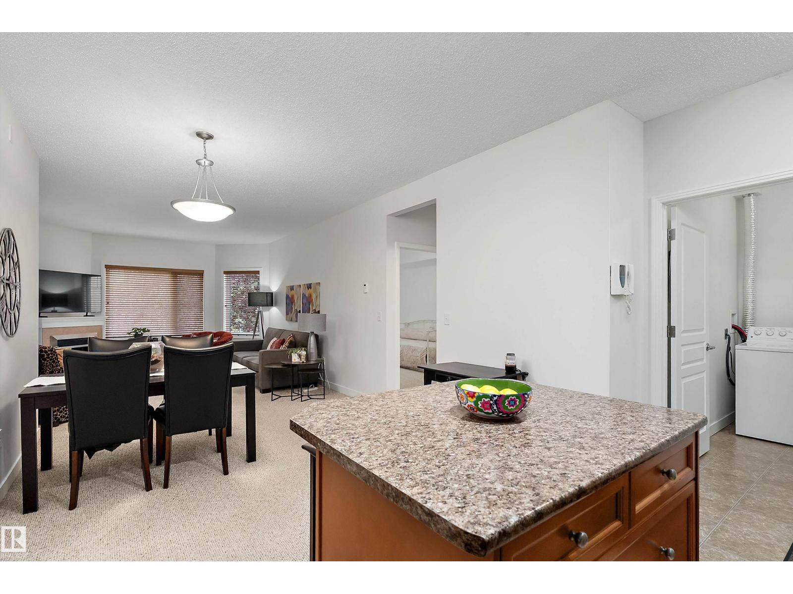 #203 8931 156 ST NW - 15