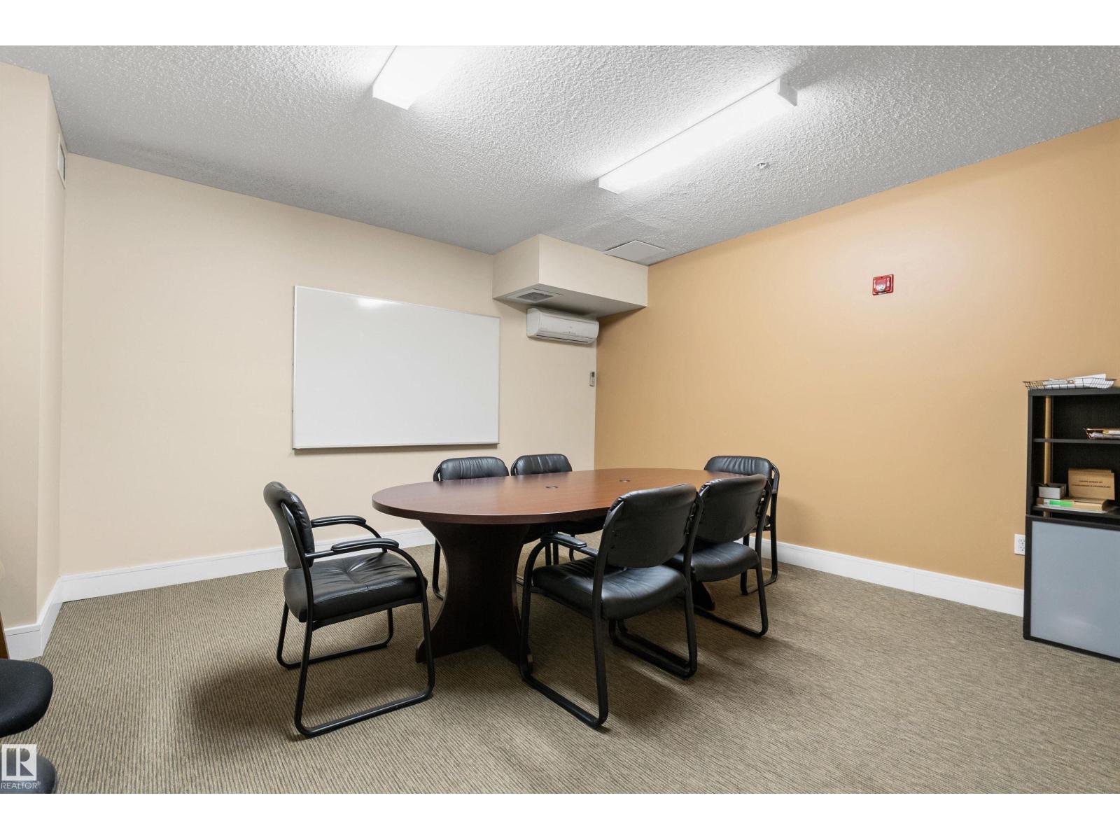 #203 8931 156 ST NW - 35
