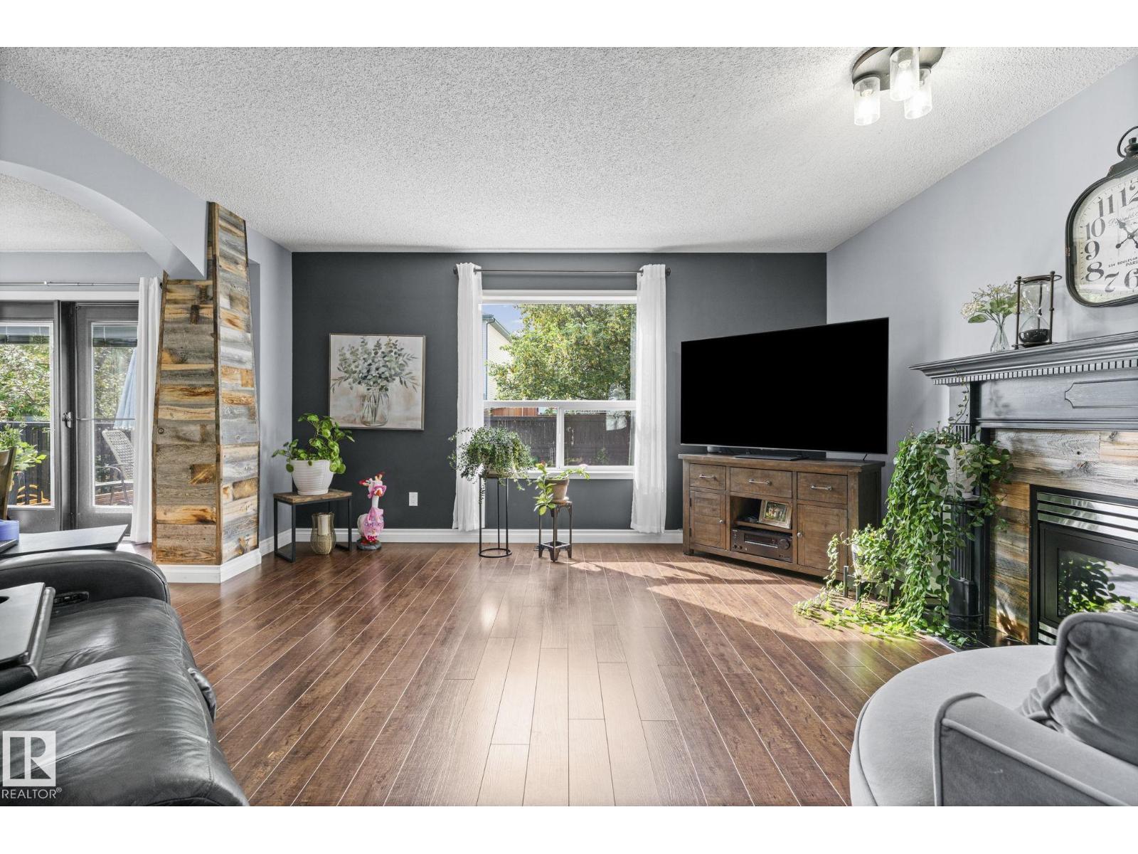 3113 41A AV NW - 12