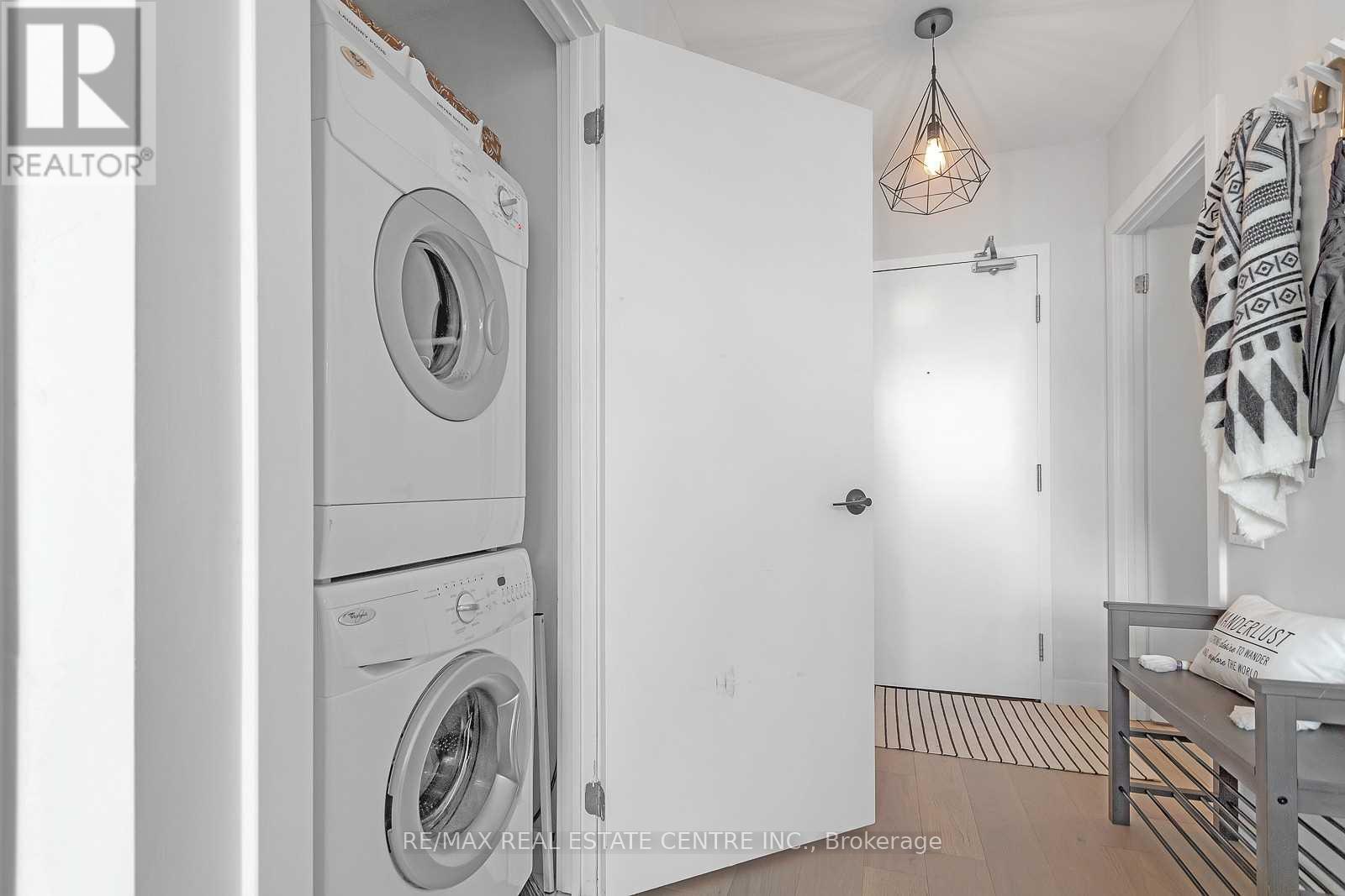 #407 5 HANNA AVENUE - 35