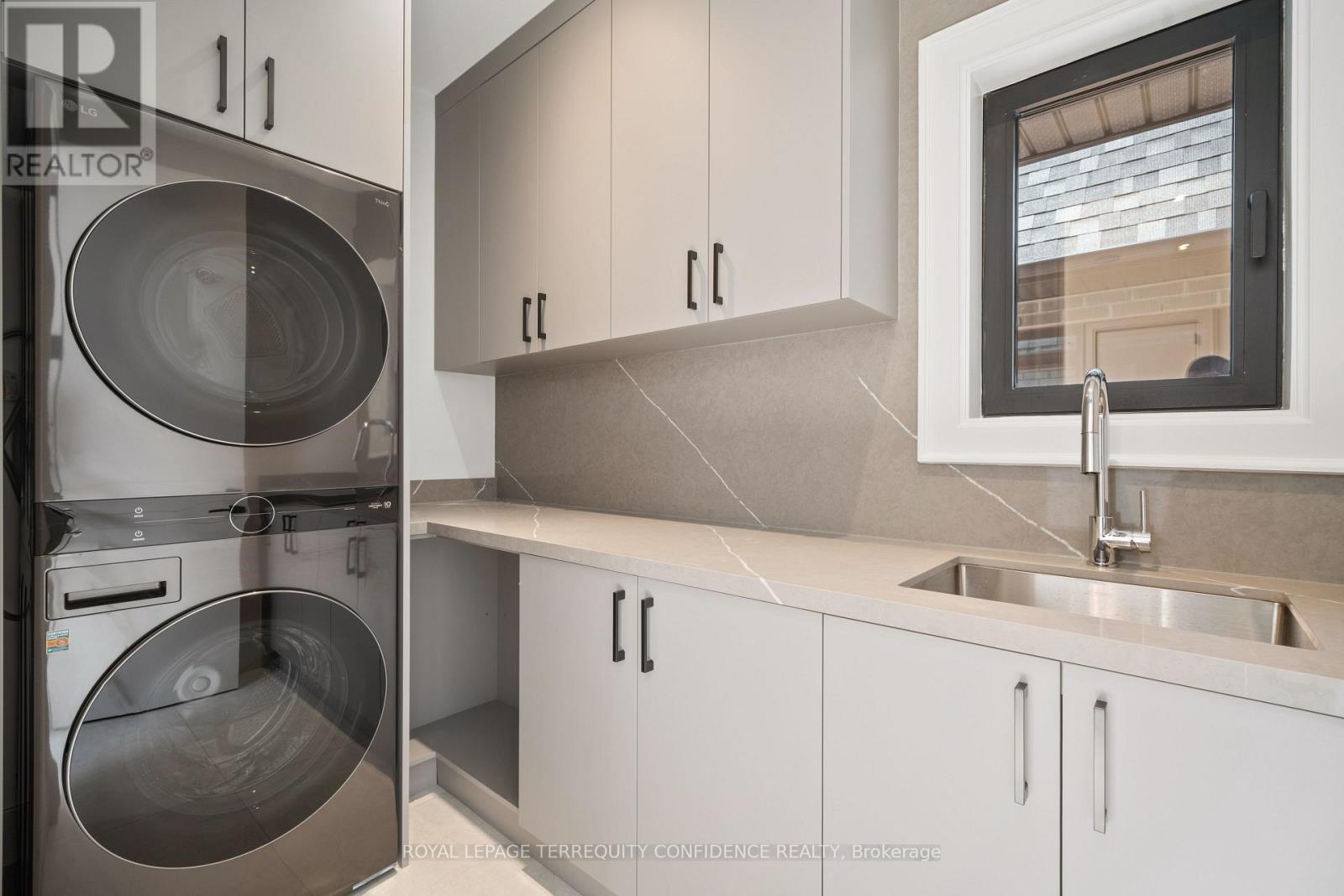 272 HORSHAM AVENUE - Image 29