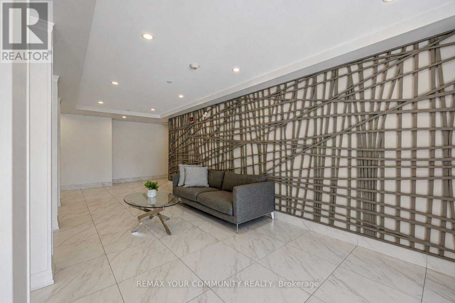 202 - 65 SHIPWAY AVENUE, Clarington (Newcastle) — photo 2