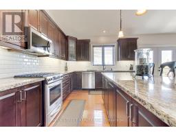 13 Brolley Crescent, Essa, ON L0L1N0 Photo 10