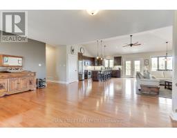 Den - 13 Brolley Crescent, Essa, ON L0L1N0 Photo 7