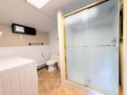 50 Morris Avenue N, Gladstone, MB R0J0T0 Photo 13