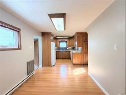 50 Morris Avenue N, Gladstone, MB R0J0T0 Photo 6