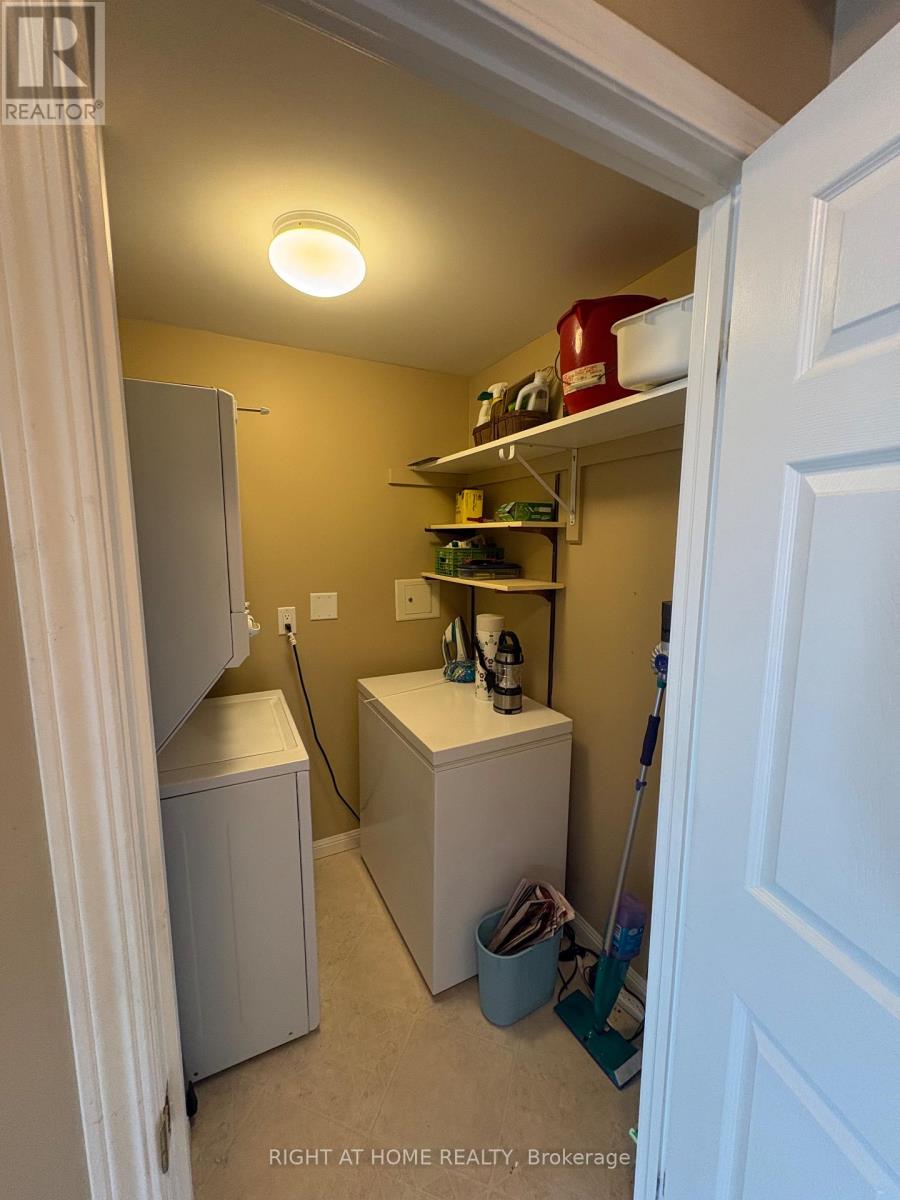 #509 90 DEAN AVENUE - 12