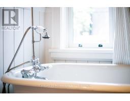350 Birch Street, Collingwood, ON L9Y2V7 Photo 41