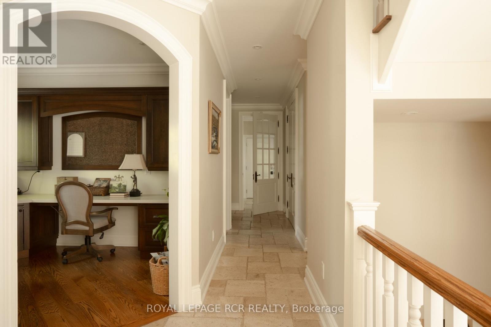 84 KENNEDY ROAD - Image 31