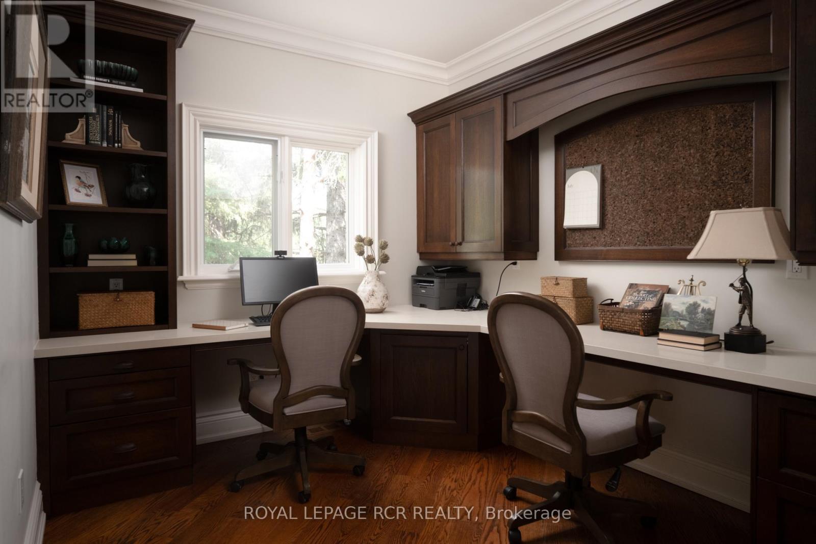 84 KENNEDY ROAD - Image 32