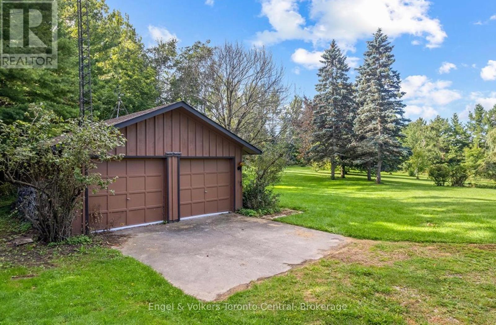 628482 119 GREY ROAD - 23